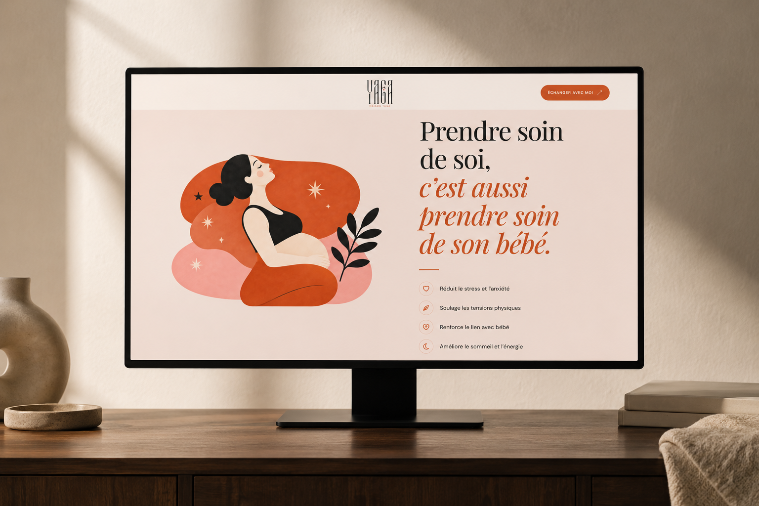 Site Maison Yaga présenté sur écran